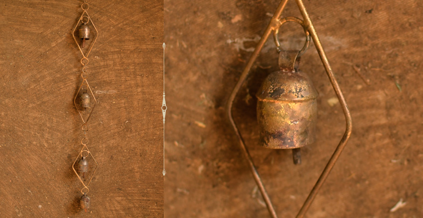 Jingles & Carrolls ~ Kutch metal bell  { 14 }